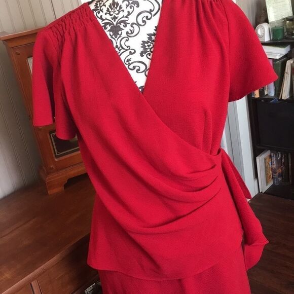 Sherri Martin New York Sz 10 P - Picture 2 of 15